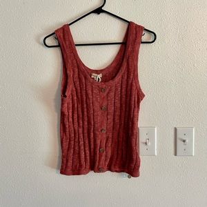 Rose color button tank